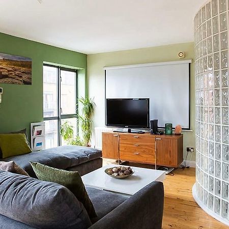 Spacious Belfast City Centre Duplex Apartment Eksteriør bilde