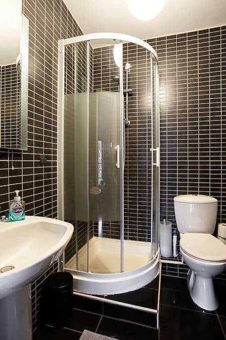 Spacious Belfast City Centre Duplex Apartment Eksteriør bilde