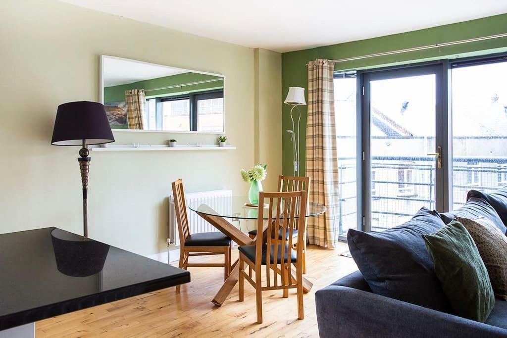 Spacious Belfast City Centre Duplex Apartment Eksteriør bilde