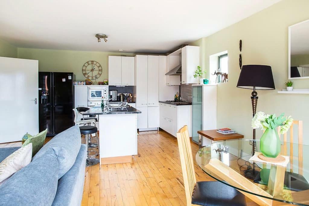 Spacious Belfast City Centre Duplex Apartment Eksteriør bilde