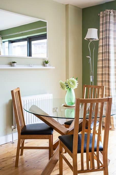 Spacious Belfast City Centre Duplex Apartment Eksteriør bilde
