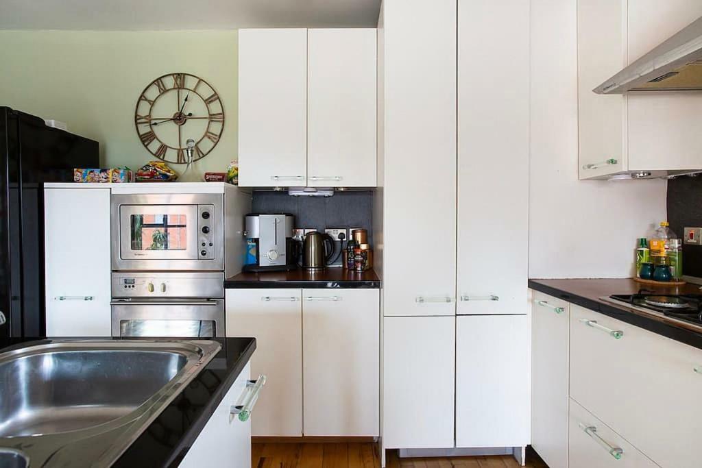 Spacious Belfast City Centre Duplex Apartment Eksteriør bilde