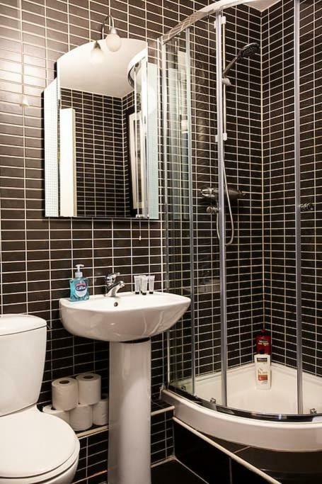 Spacious Belfast City Centre Duplex Apartment Eksteriør bilde
